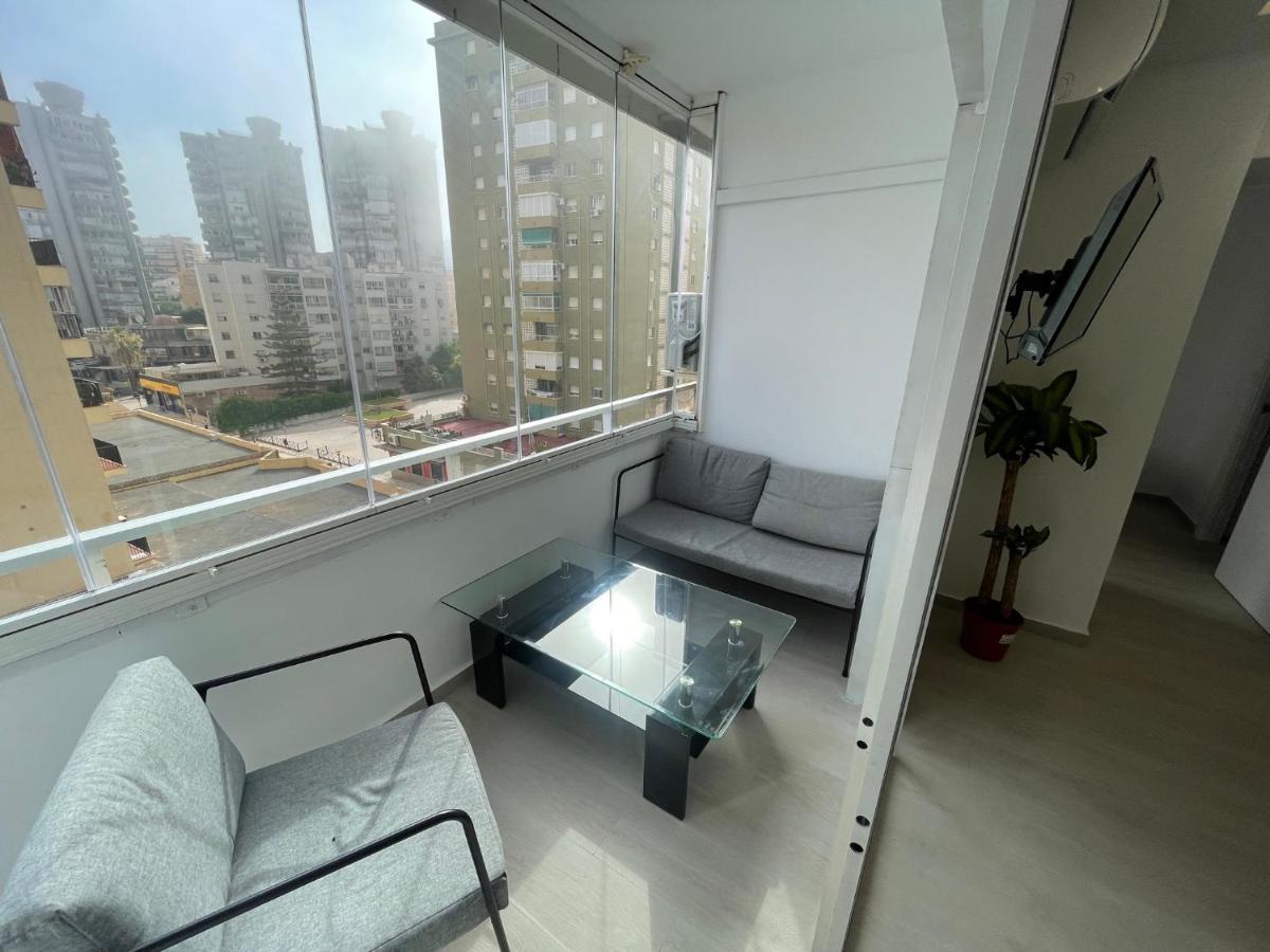 Studio Appartament Bright City Nuevo! Torremolinos Luaran gambar